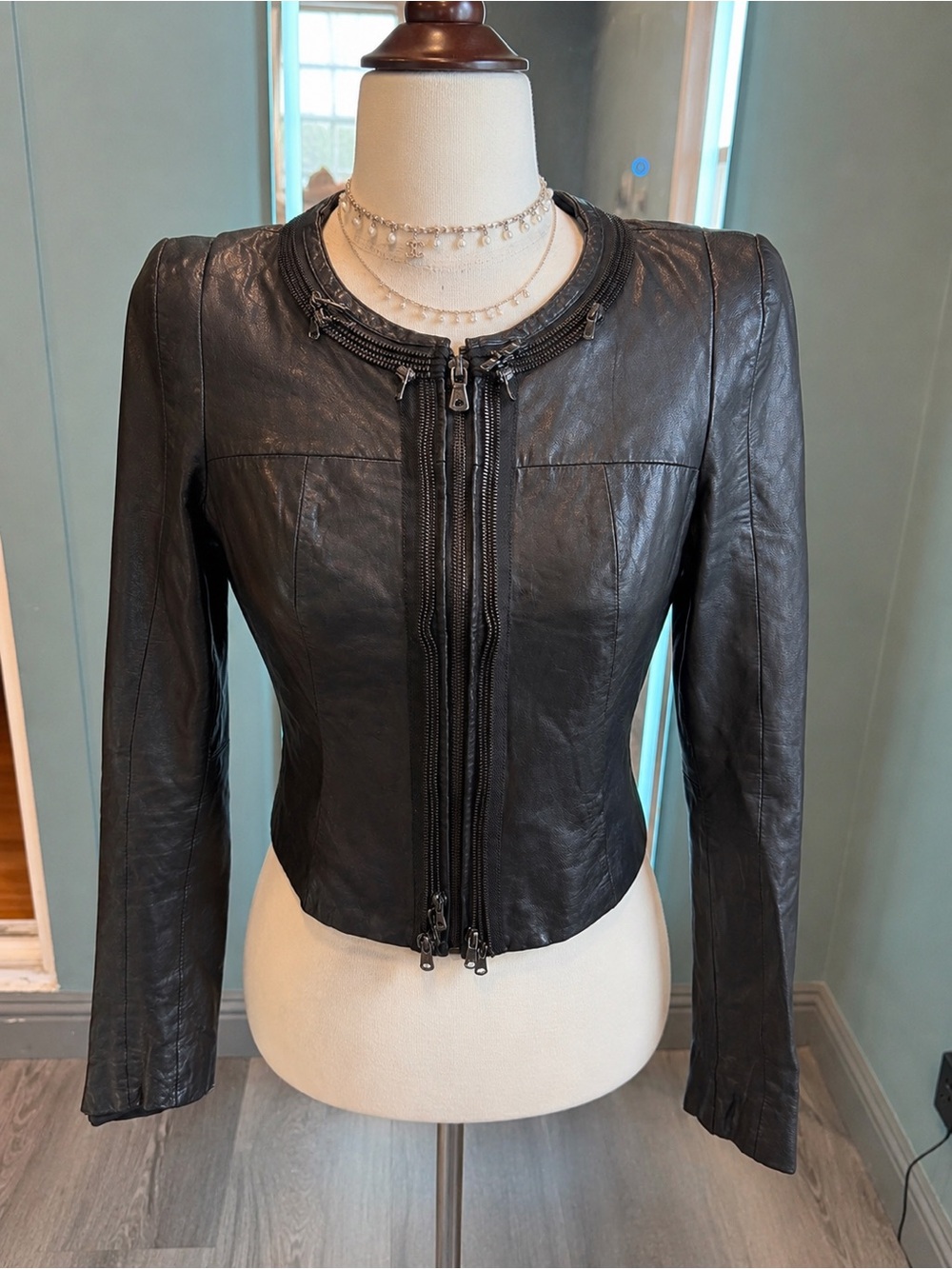 Vintage VERO MODA Y2K Genuine Goat Leather Cropped Moto Jacket XS